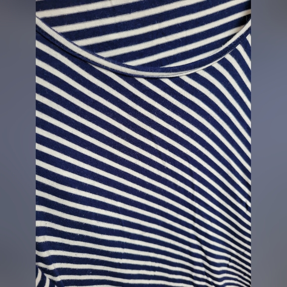 Blue white stripe fitted T - Picture 4 of 5